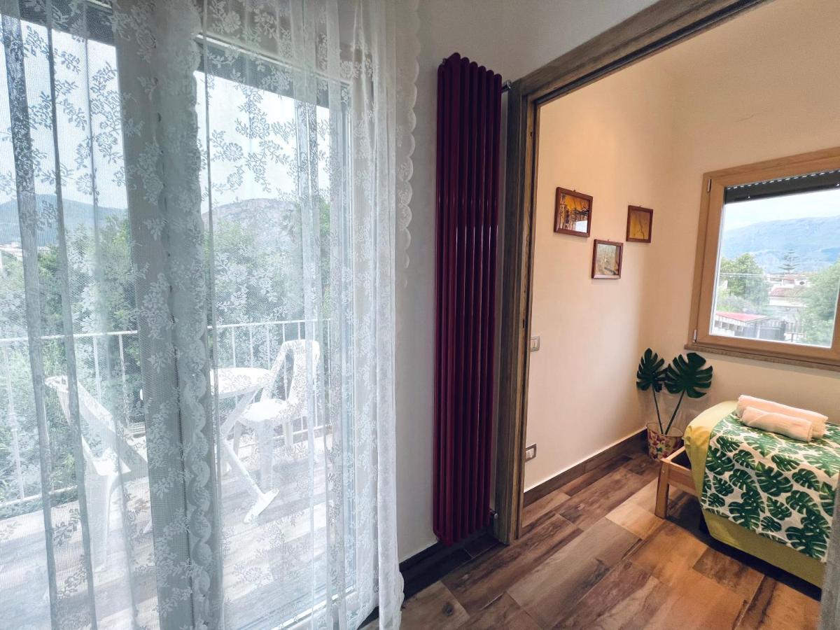 Casa Di Ivana 카리니 외부 사진